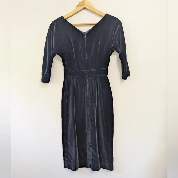 Vintage‎ Black Velvet Cocktail Mid-length Dress Empire Waist Wiggle - Picture 2 of 13